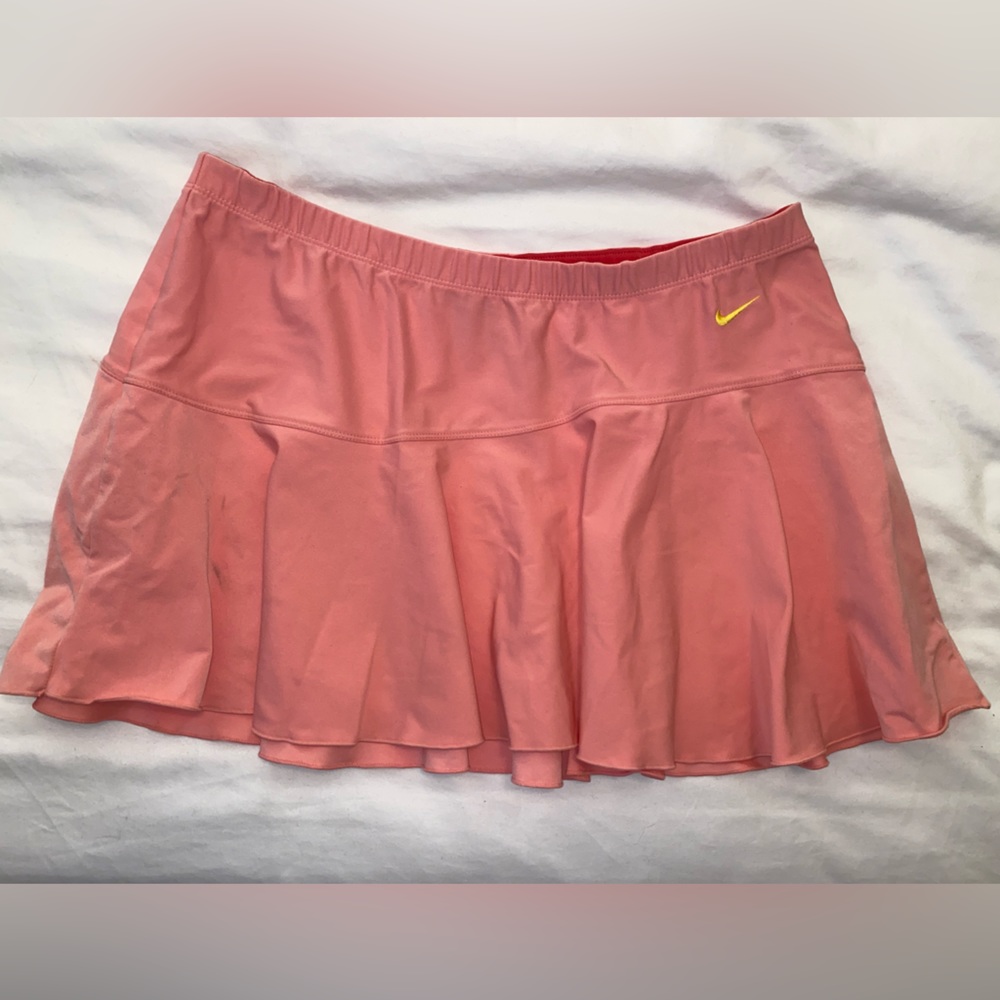 Size Medium Nike Tennis Skirt
